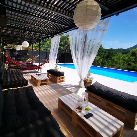 Mila Holiday Home Lohovo Exteriör bild